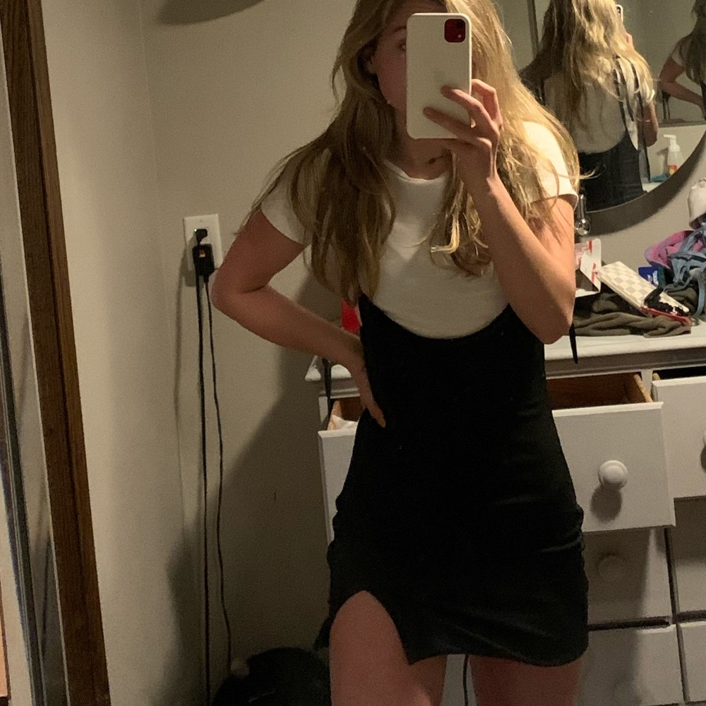 black mini dress